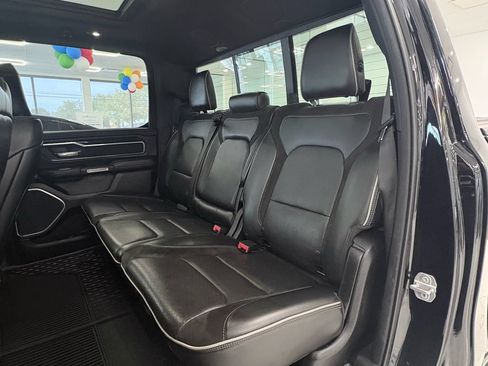 Used 2019 RAM 1500 Laramie AWD/4WD image 20