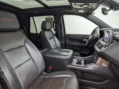 Used 2021 Chevrolet Tahoe High Country w/ Premium Package image 38