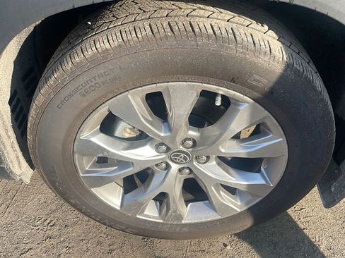 Certified 2026 Toyota Grand Highlander Limited image 22