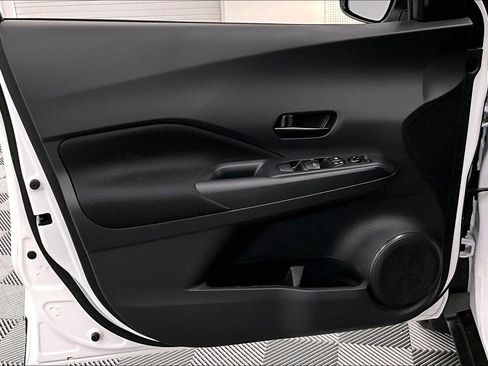 New 2025 Nissan Kicks Play S FWD image 57