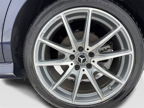 Used 2022 Mercedes-Benz E 350 Sedan w/ AMG Line Exterior image 54