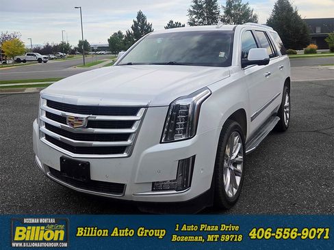 Used 2017 Cadillac Escalade Luxury AWD/4WD image 1