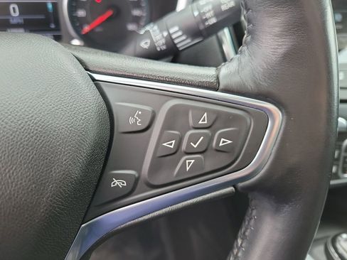 Used 2018 Chevrolet Equinox LT image 26