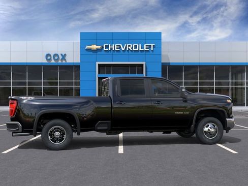 New 2026 Chevrolet Silverado 3500 LT w/ All Star Edition AWD/4WD image 5