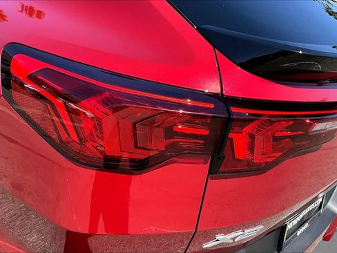 Used 2025 BMW X2 xDrive28i w/ Premium Package AWD/4WD image 27