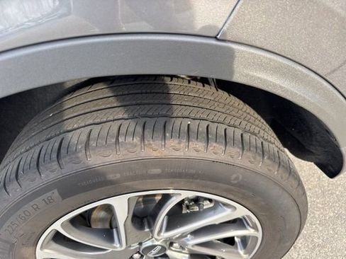 Used 2022 Lincoln Corsair FWD w/ Equipment Group 101A image 24