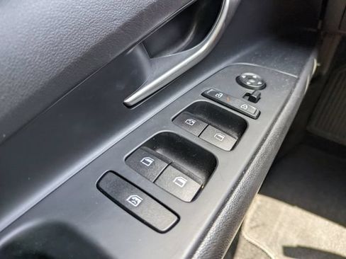 Certified 2024 Hyundai Elantra SEL w/ Convenience Package FWD image 22