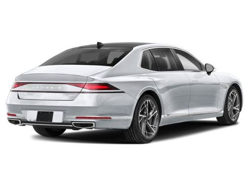 Used 2023 Genesis G90 3.5T AWD/4WD image 2