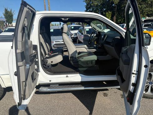Used 2019 Ford F150 XL w/ Equipment Group 101A Mid AWD/4WD image 7