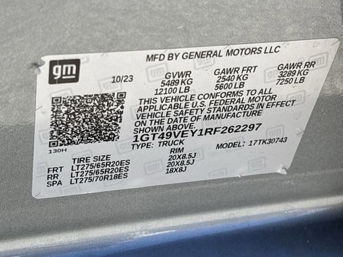 Used 2024 GMC Sierra 3500 AT4 w/ Technology Package image 35