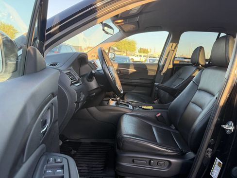 Used 2017 Honda Ridgeline RTL-T image 17