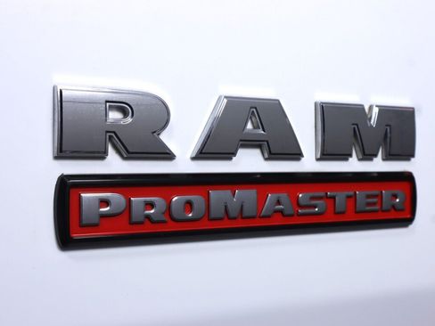 Used 2022 RAM ProMaster 2500 FWD image 32
