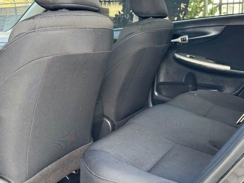 Used 2012 Toyota Corolla S image 11