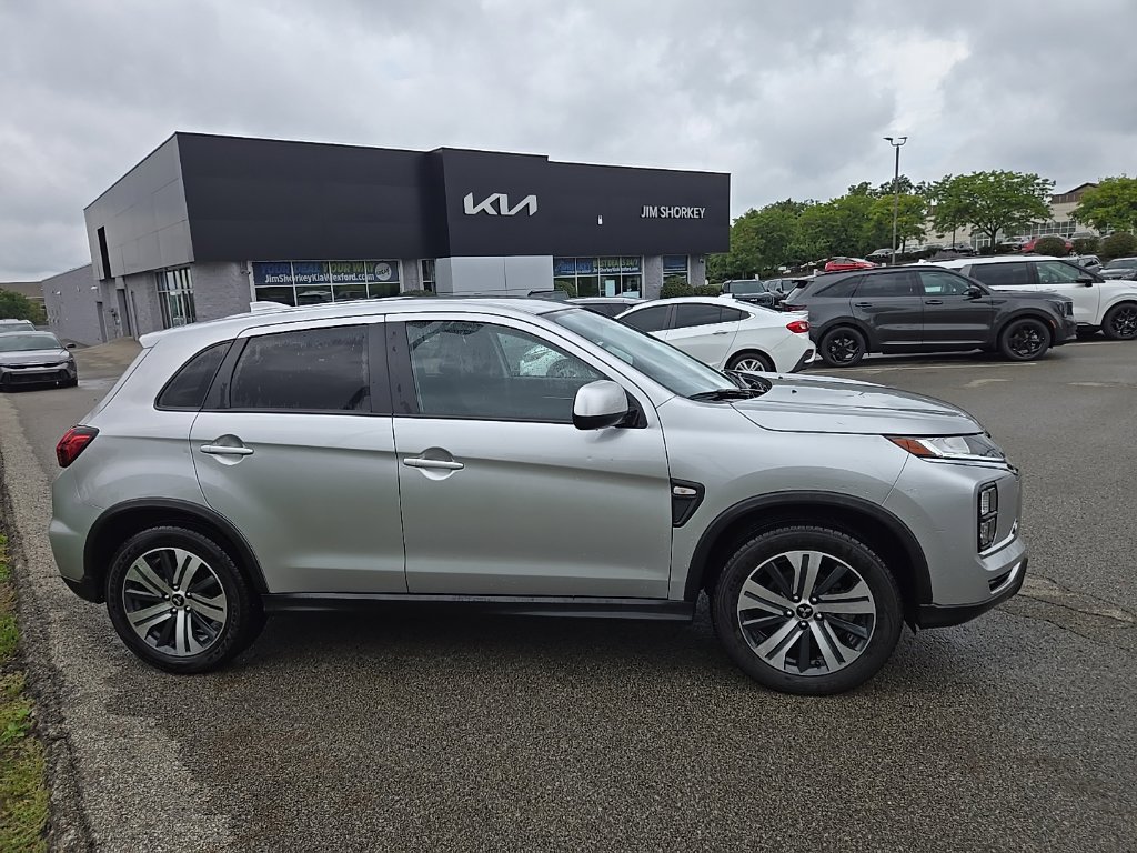 Used 2024 Mitsubishi Outlander Sport ES AWD/4WD image 2