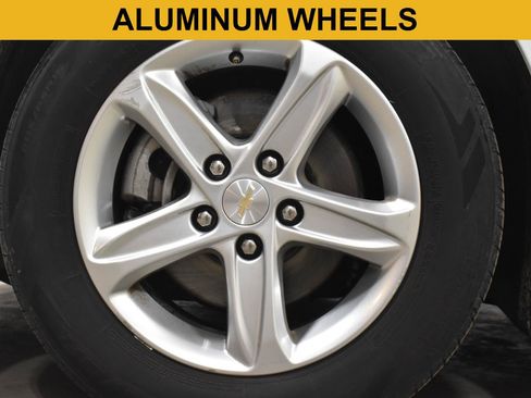 Used 2023 Chevrolet Malibu LT w/ Driver Confidence Package FWD image 5