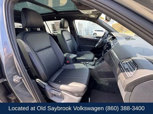 Certified 2024 Volkswagen Tiguan SE R-Line AWD/4WD image 27