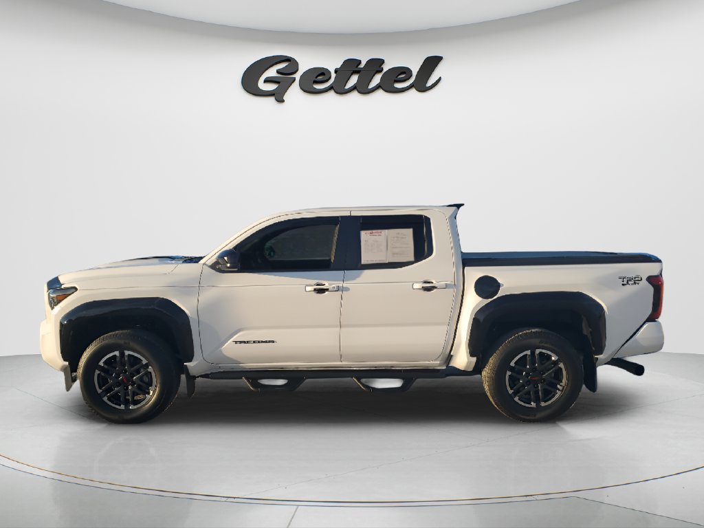Used 2025 Toyota Tacoma TRD Sport RWD image 8