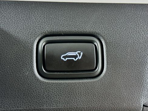 Used 2025 Hyundai Tucson SEL AWD/4WD image 28