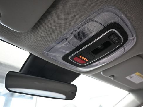 Used 2024 Hyundai Elantra Limited FWD image 25