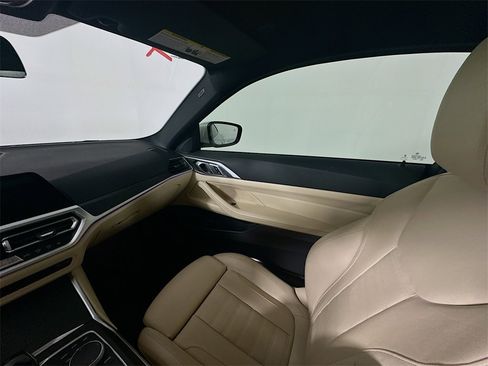 Used 2021 BMW 430i 430i w/ Premium Package image 11