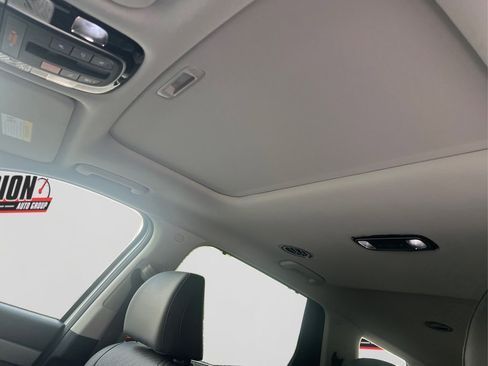 Used 2025 Hyundai Palisade SEL image 18