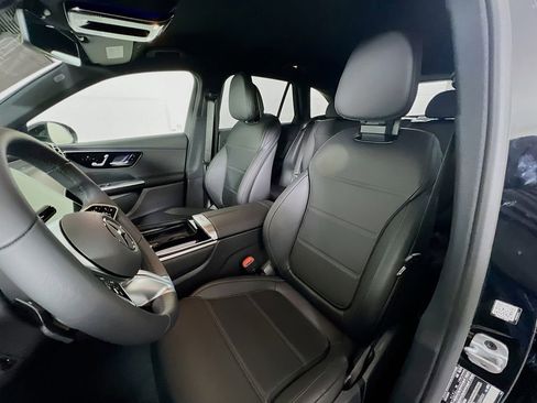 New 2025 Mercedes-Benz GLC 300 4MATIC image 11