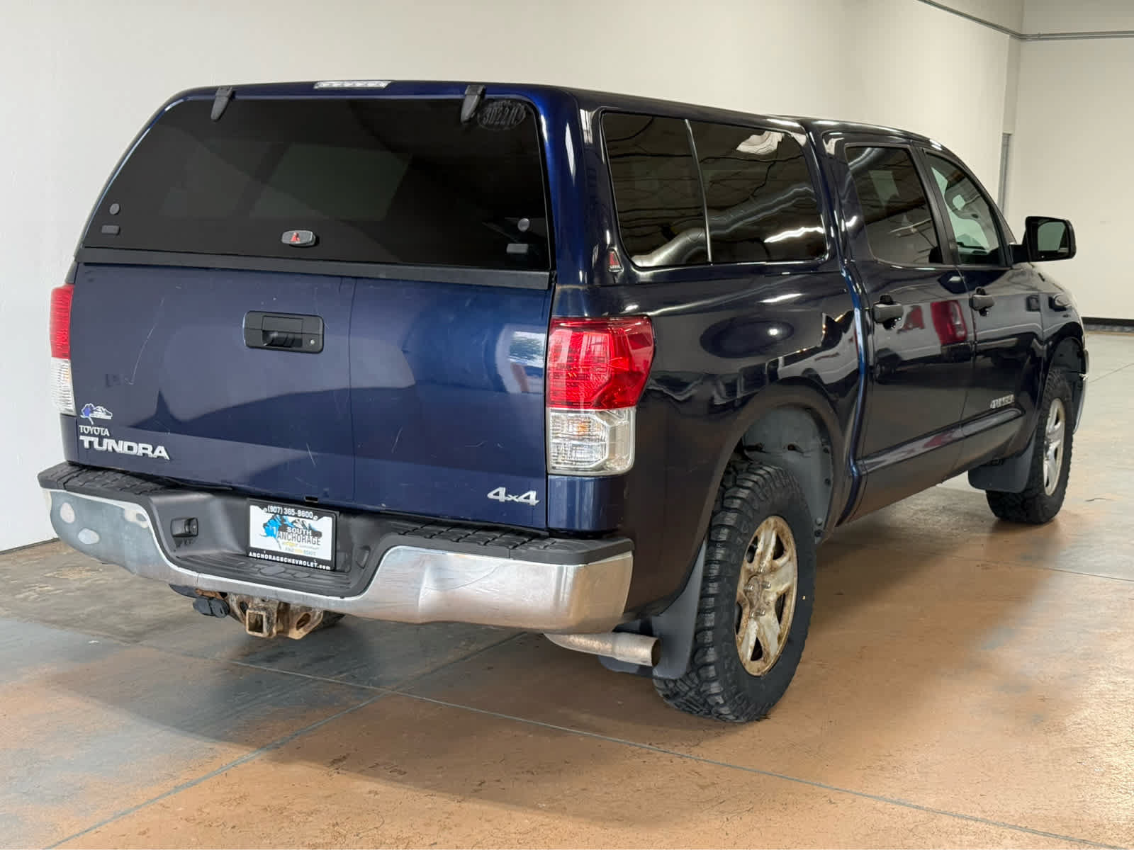 Used 2013 Toyota Tundra 4x4 CrewMax w/ Tow Pkg image 7
