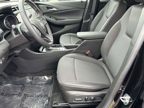 Certified 2023 Buick Encore GX Preferred w/ Cold Weather Comfort Package image 18