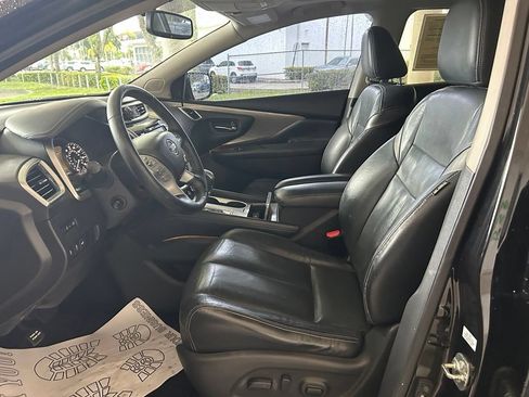 Used 2017 Nissan Murano Platinum w/ Platinum Technology Package FWD image 6