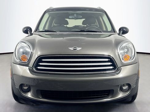 Used 2011 MINI Cooper Countryman Base image 2