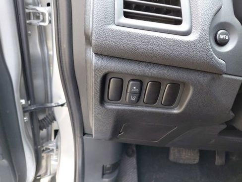 Used 2025 Mitsubishi Outlander Sport ES AWD/4WD image 14