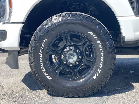 Used 2024 Ford F250 XLT w/ XLT Premium Package AWD/4WD image 39