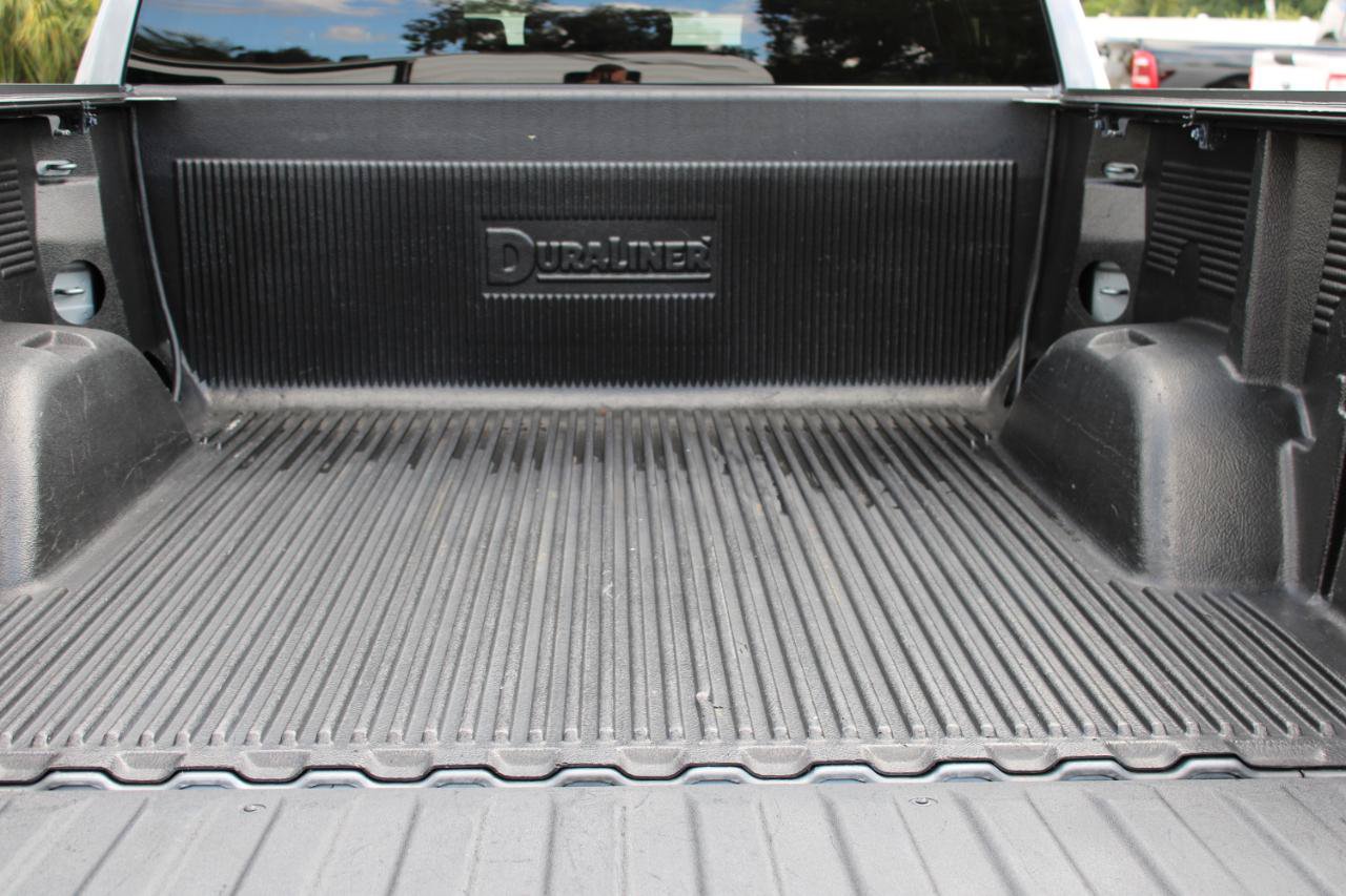 Used 2023 Chevrolet Silverado 1500 RST RWD image 6