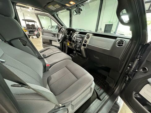 Used 2012 Ford F150 XLT w/ XLT Chrome Pkg image 17