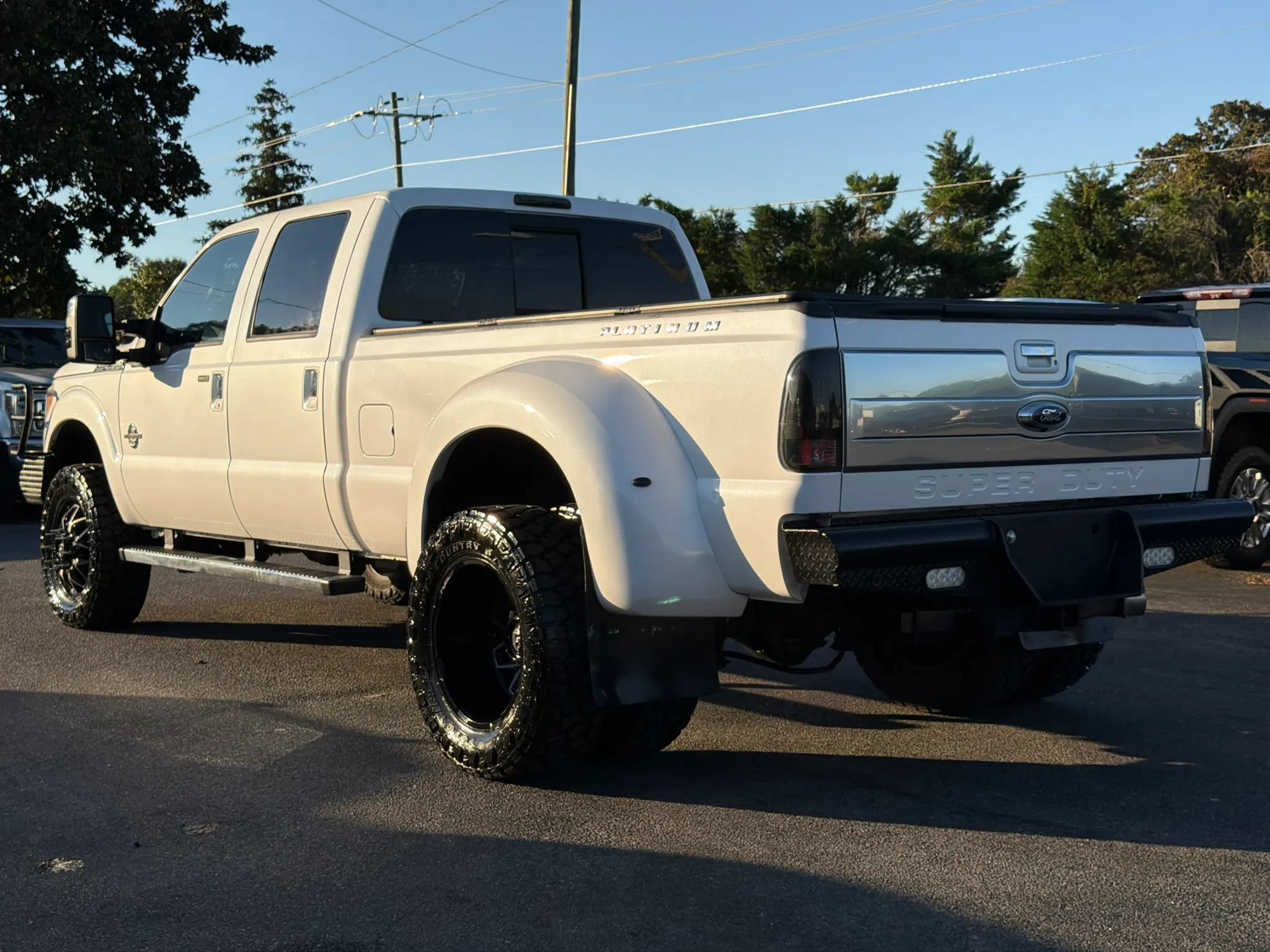 Used 2015 Ford F350 Platinum AWD/4WD image 7