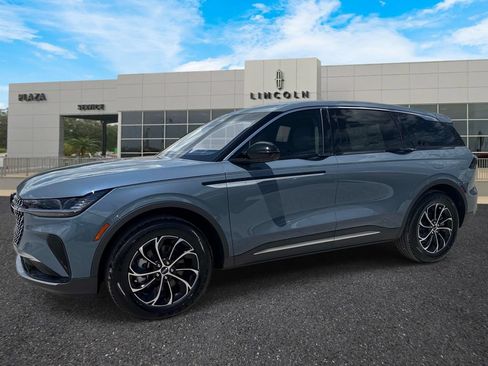 New 2026 Lincoln Nautilus Premier AWD/4WD image 7