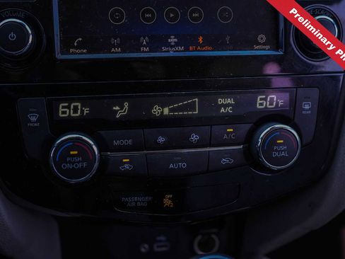 Used 2022 Nissan Rogue Sport SV w/ Technology Package FWD image 20