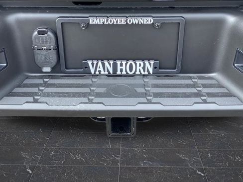 New 2026 Nissan Frontier S image 30