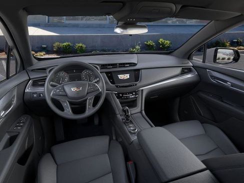 New 2026 Cadillac XT5 Luxury image 15