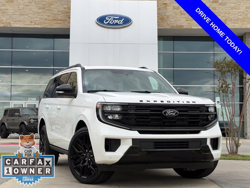 Used 2026 Ford Expedition Platinum w/ Stealth Performance Package AWD/4WD image 1