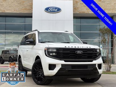 Used 2026 Ford Expedition Platinum w/ Stealth Performance Package