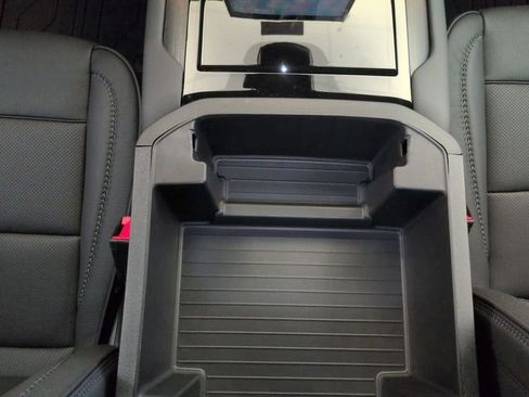 New 2026 GMC Yukon Denali w/ Denali Reserve Package AWD/4WD image 23