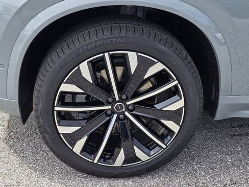 New 2026 Volvo XC90 B6 Ultra w/ Protection Package AWD/4WD image 11