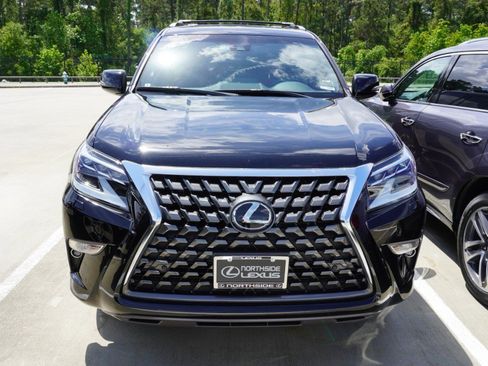 Used 2023 Lexus GX 460 Premium image 2