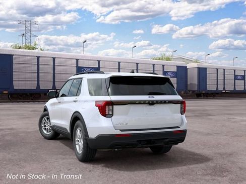 New 2027 Ford Explorer Active RWD image 8