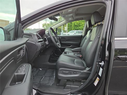Used 2025 Honda Odyssey EX-L image 12