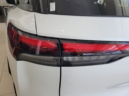 New 2026 INFINITI QX60 Sport w/ Dark Cargo Package AWD/4WD image 9