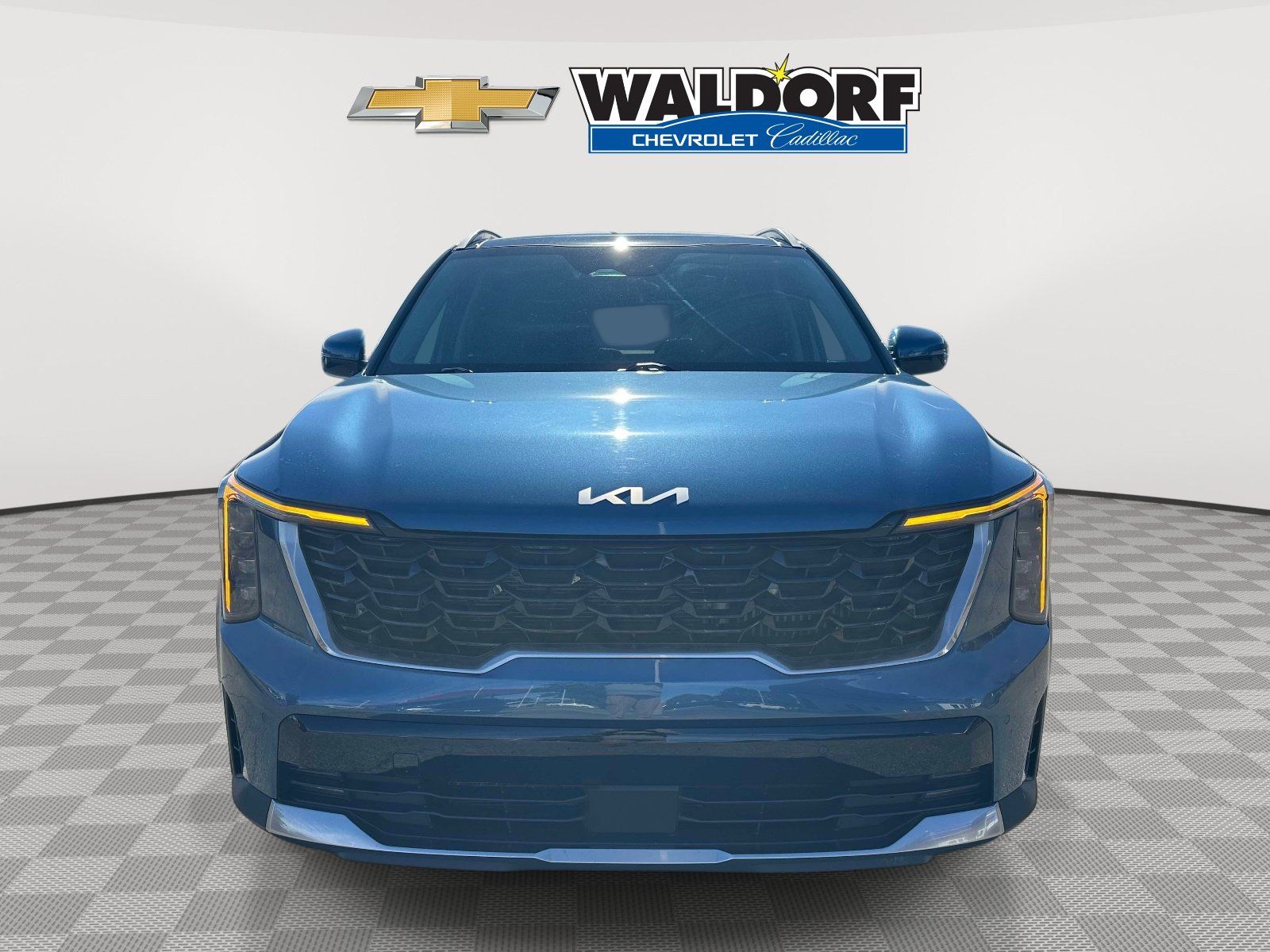 Used 2025 Kia Sorento EX AWD/4WD image 2