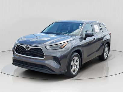 Used 2022 Toyota Highlander L