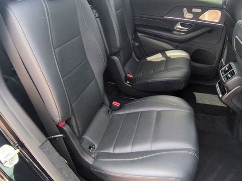 Used 2020 Mercedes-Benz GLS 450 4MATIC image 21